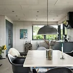 Minimalist With Stunning Sea View Ferienhaus *