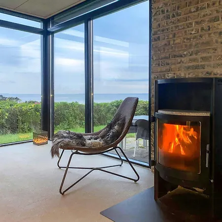 Minimalist With Stunning Sea View *